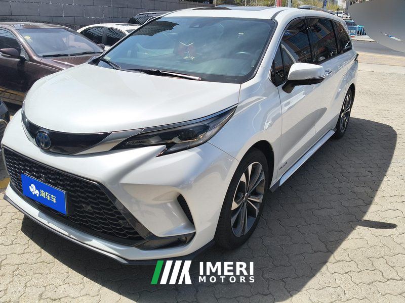Toyota Gravia Hybrid 2.5L Honorable PLUS Edition