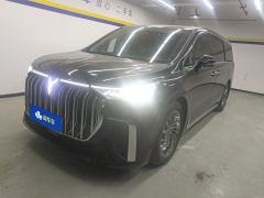 Voyah Dreamer PHEV version 1.5T 82km Low-carbon version Dream Smart Package 7-seater - photo 1