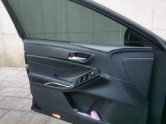 Toyota Avalon Dual-Engine 2.5L E-CVT Luxury Edition - photo 12
