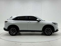 Honda Vezel 1.5L CVT Elite - ფოტო 7