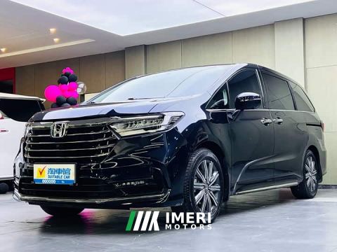 2023 Honda Odyssey 2.0L e:HEV Sharp Comfort Edition