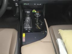 Lexus ES 200 Premium Edition - ფოტო 19