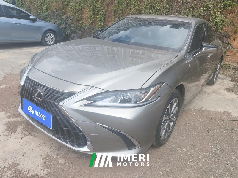 Lexus ES 200 Excellence Edition - ავტომობილი ჩინეთიდან