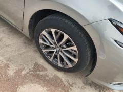 Lexus ES 200 Excellence Edition - ფოტო 6
