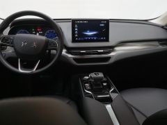 Hongqi E-QM5 431km Charging Fun Edition 5-seater - ფოტო 16