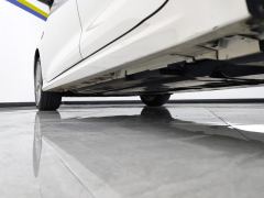 Toyota Corolla Dual-Engine 1.8L E-CVT Elite Edition - ფოტო 11