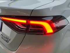 Toyota Corolla Dual-Engine 1.8L E-CVT Elite Edition - ფოტო 5