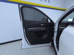 Cadillac XT4 28T FWD Luxury - ფოტო 12