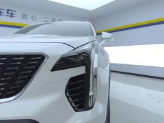 Cadillac XT4 28T FWD Luxury - ფოტო 4