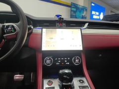 Jaguar F-PACE 250PS R-DYNAMIC SE - photo 17