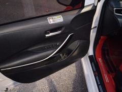 Toyota Corolla Dual-Engine 1.8L E-CVT Elite Edition - ფოტო 13