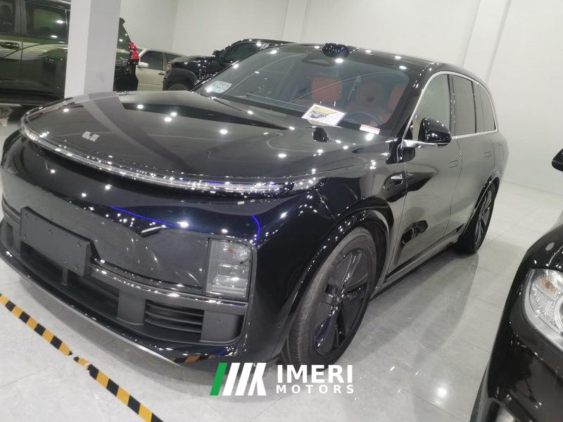 Li Auto L8 Max - ავტომობილი ჩინეთიდან