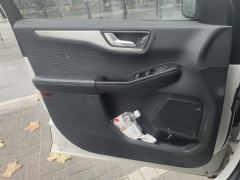 Ford Escape EcoBoost 245 2WD - ფოტო 12