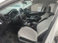 Ford Escape EcoBoost 245 2WD - ფოტო 14