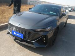 Changan UNI-V 1.5T Dual Clutch Premium - фото 1