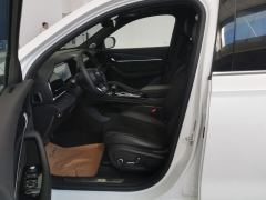 Geely Xingyue L 2.0T Automatic two-wheel drive Sky Edition - ფოტო 14