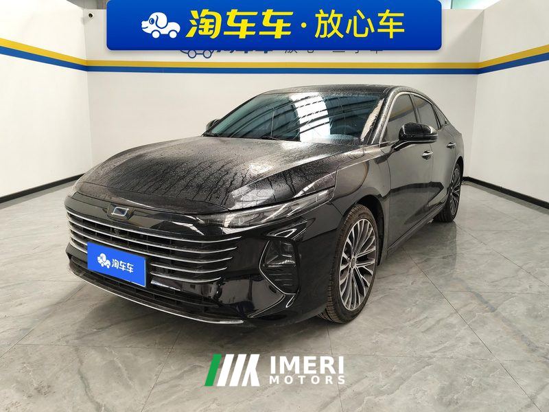 Bestune B70 Edition 1.5T Version - car from China