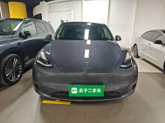 Tesla Model Y Standard Range RWD - photo 2