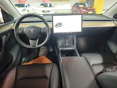 Tesla Model Y Standard Range RWD - photo 9