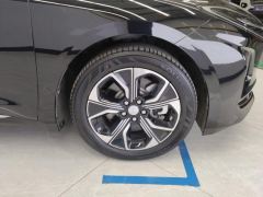 Hongqi E-QM5 431km Edition 5 - фото 6