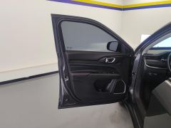 Jeep Compass 220T Elite Edition - photo 12