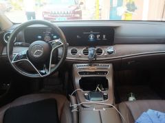 Mercedes-Benz E Class Plug-in Hybrid E PHEV E 350 e L - photo 16