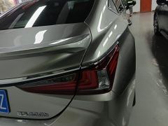 Lexus ES 300h Excellence - photo 5