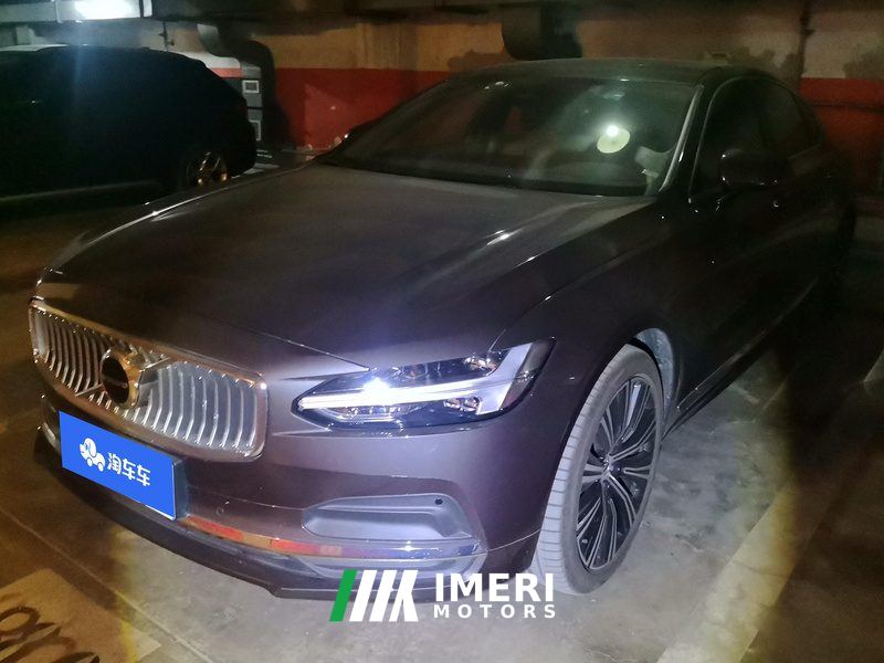 Volvo S90 B5 Intelligent Luxury Edition - автомобиль из Китая