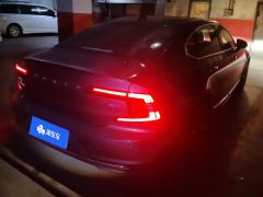 Volvo S90 B5 Intelligent Luxury Edition - фото 2