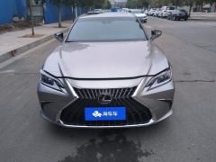 Lexus ES 200 Excellence Edition - photo 3