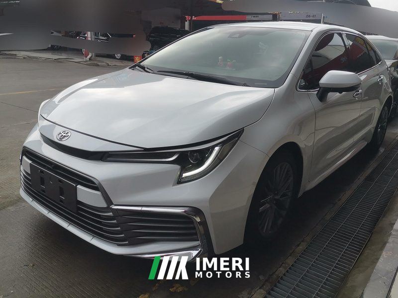 Toyota Lingshang 2.0L Luxury Edition - автомобиль из Китая