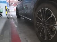 Roewe MG iMAX8 400TGI Huanju Edition - photo 11