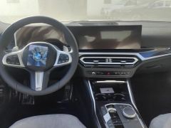 BMW 3 Series 325Li M Sport Package - фото 16