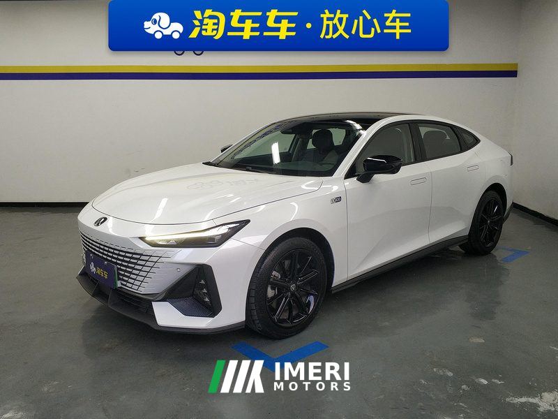 Changan UNI-V Zhidian iDD 1.5T 113km Smart cool type - ავტომობილი ჩინეთიდან