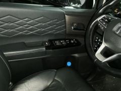 Honda Elysion PHEV 2.0L Luxury Edition - photo 12