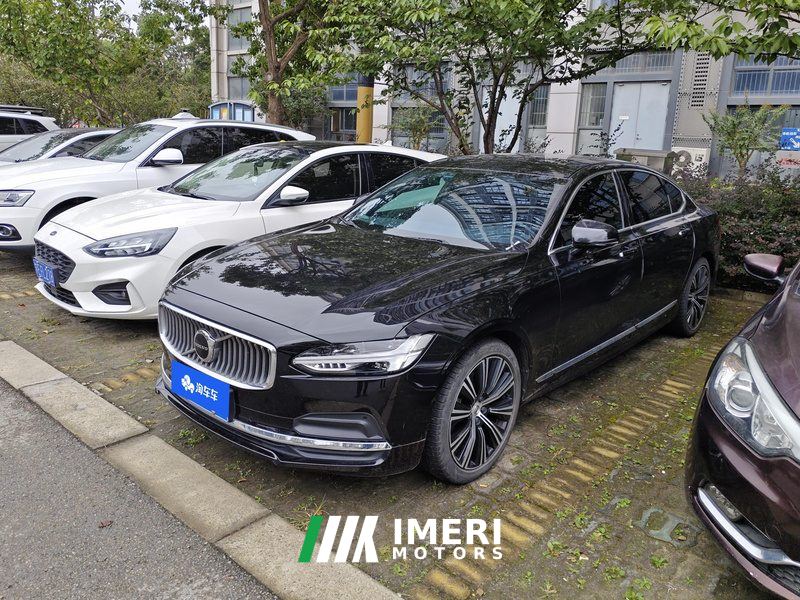 Volvo S90 B5 Smart Luxury Edition