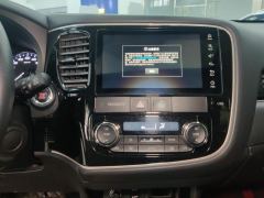 Mitsubishi Outlander 2.4L AWD Edition 5 - ფოტო 17