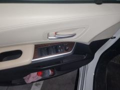 Toyota Sienna Dual-Engine 2.5L Luxury Edition - photo 13