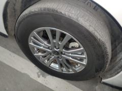 Toyota Sienna Dual-Engine 2.5L Luxury Edition - photo 6