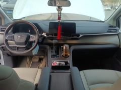 Toyota Sienna Dual-Engine 2.5L Comfort Edition - ფოტო 16