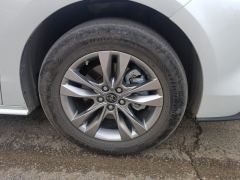 Toyota Sienna Dual-Engine 2.5L Comfort Edition - ფოტო 6