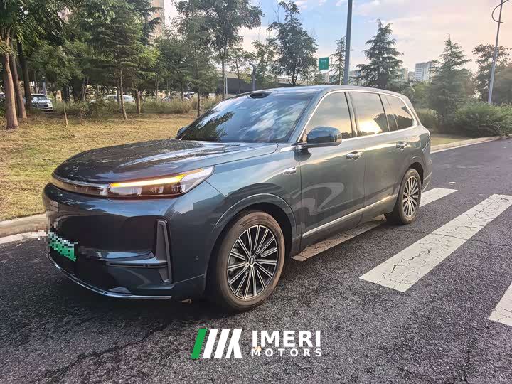 Geely Galaxy M9 210km AWD Navigator Edition - автомобиль из Китая