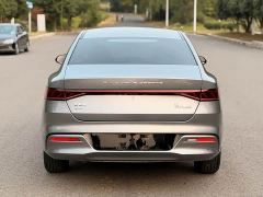 BYD Qin PLUS Glory Edition DM-i 55KM Leading - фото 13