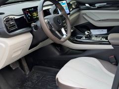 BYD Qin PLUS Glory Edition DM-i 55KM Leading - фото 5