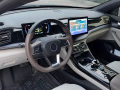 BYD Qin PLUS Glory Edition DM-i 55KM Leading - фото 6