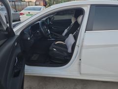 Hyundai Elantra 1.5L CVT Elite Edition - фото 14