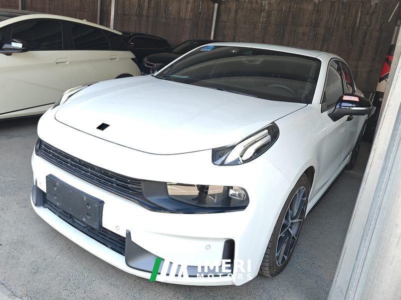 Lynk & Co 03 1.5T 2WDPro - автомобиль из Китая