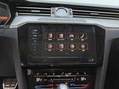 Volkswagen Magotan 2 Million Edition 330TSI Leading Edition - фото 17