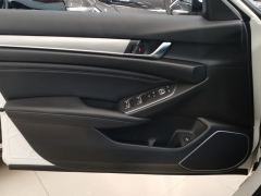 Honda Accord 260TURBO Luxury Edition - фото 12