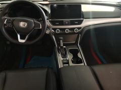 Honda Accord 260TURBO Luxury Edition - фото 16